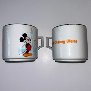 VINTAGE 70s Walt Disney World‎ Mickey Mouse gold rim 3” mugs (set of 2)